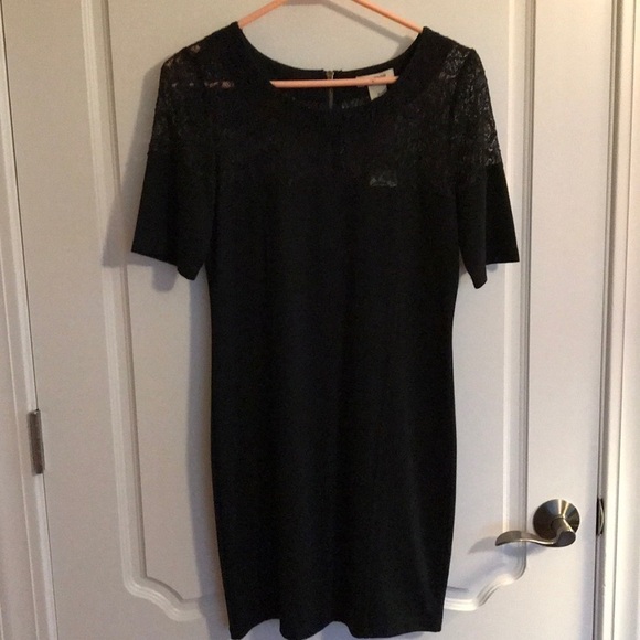 Vertigo Paris dress - Picture 2 of 7